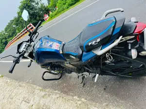 Yamaha FZS V2 2024 Blue