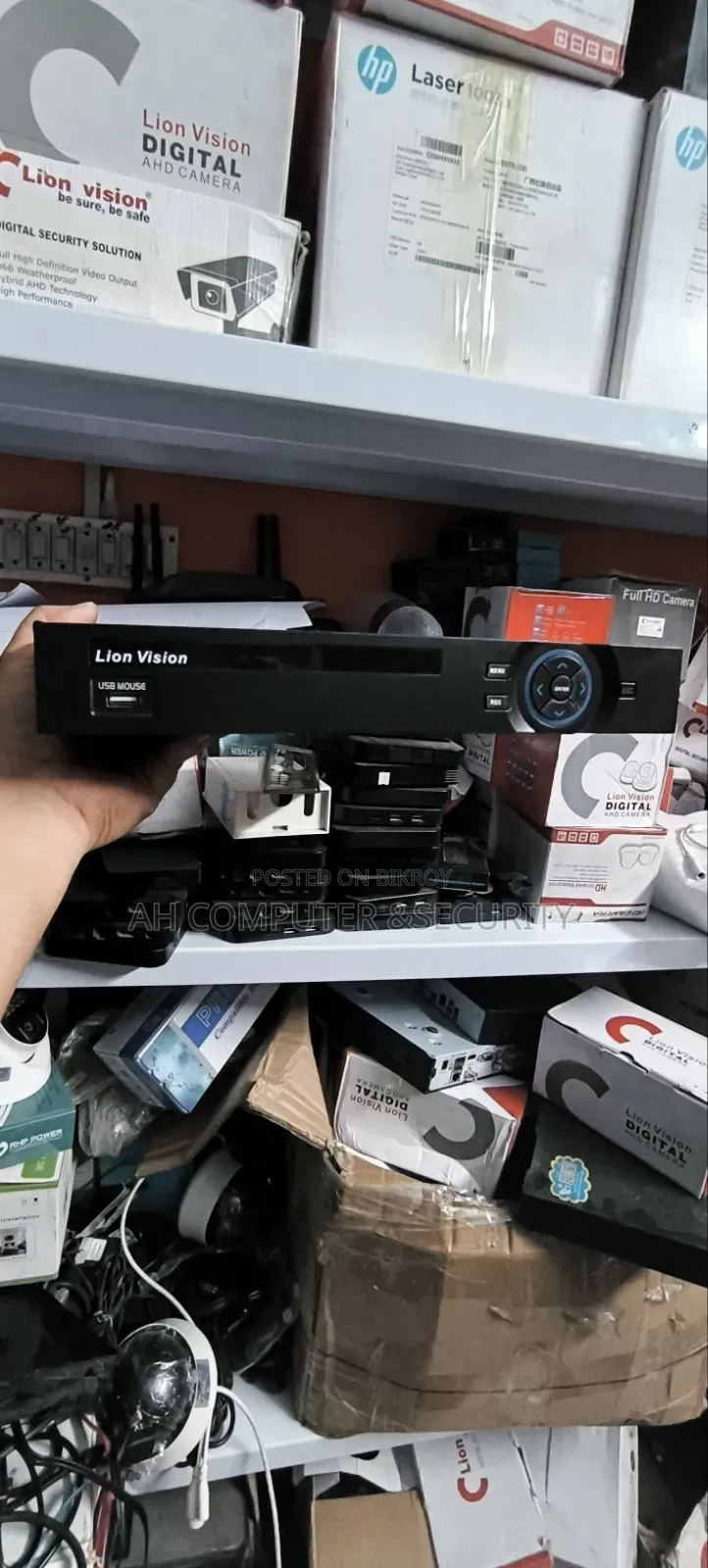 ৩২ চ্যানেল NVR মেশিন নতুন