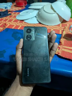 Walton XANON X21 128 GB Blue