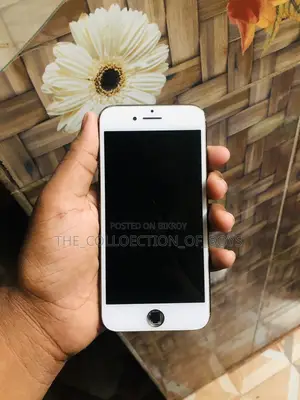 Apple iPhone 8 64 GB Black