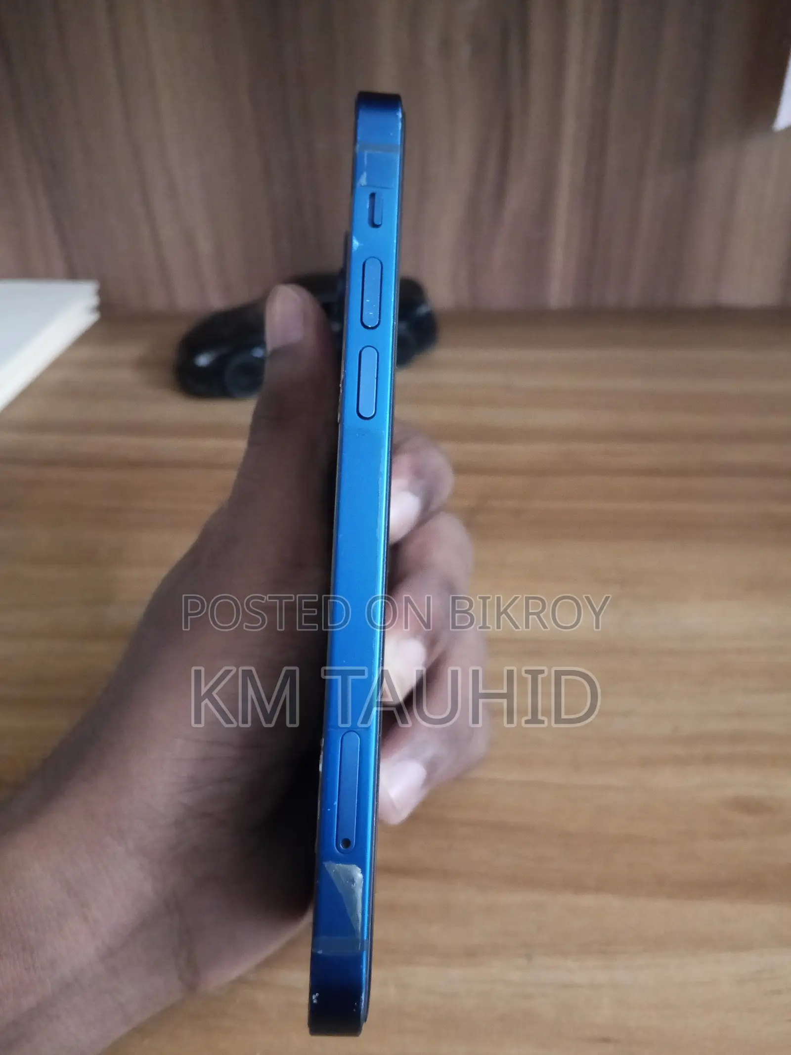 অ্যাপল আইফোন ১২ ৬৪ জিবি ব্লু