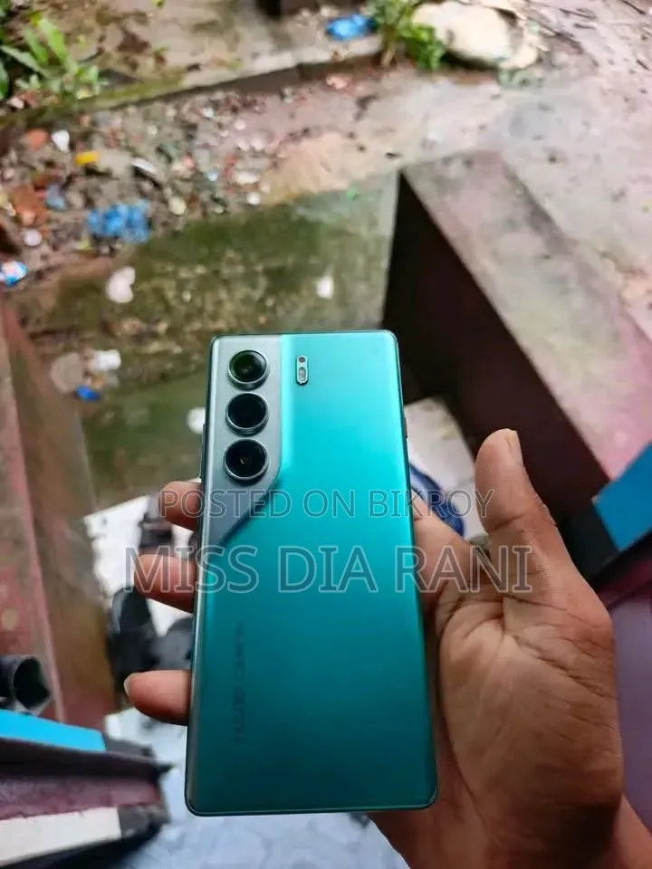 Tecno Camon 40 Pro 4G 256 GB