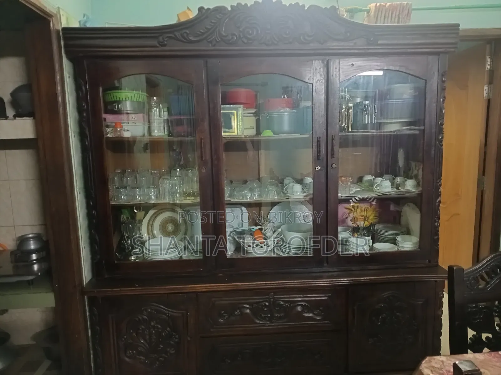 Wall Showcase