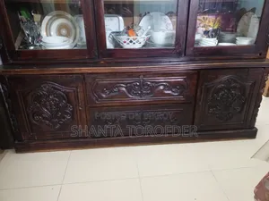 Wall Showcase