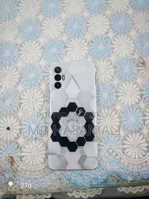 Tecno Spark 8 Pro 64 GB