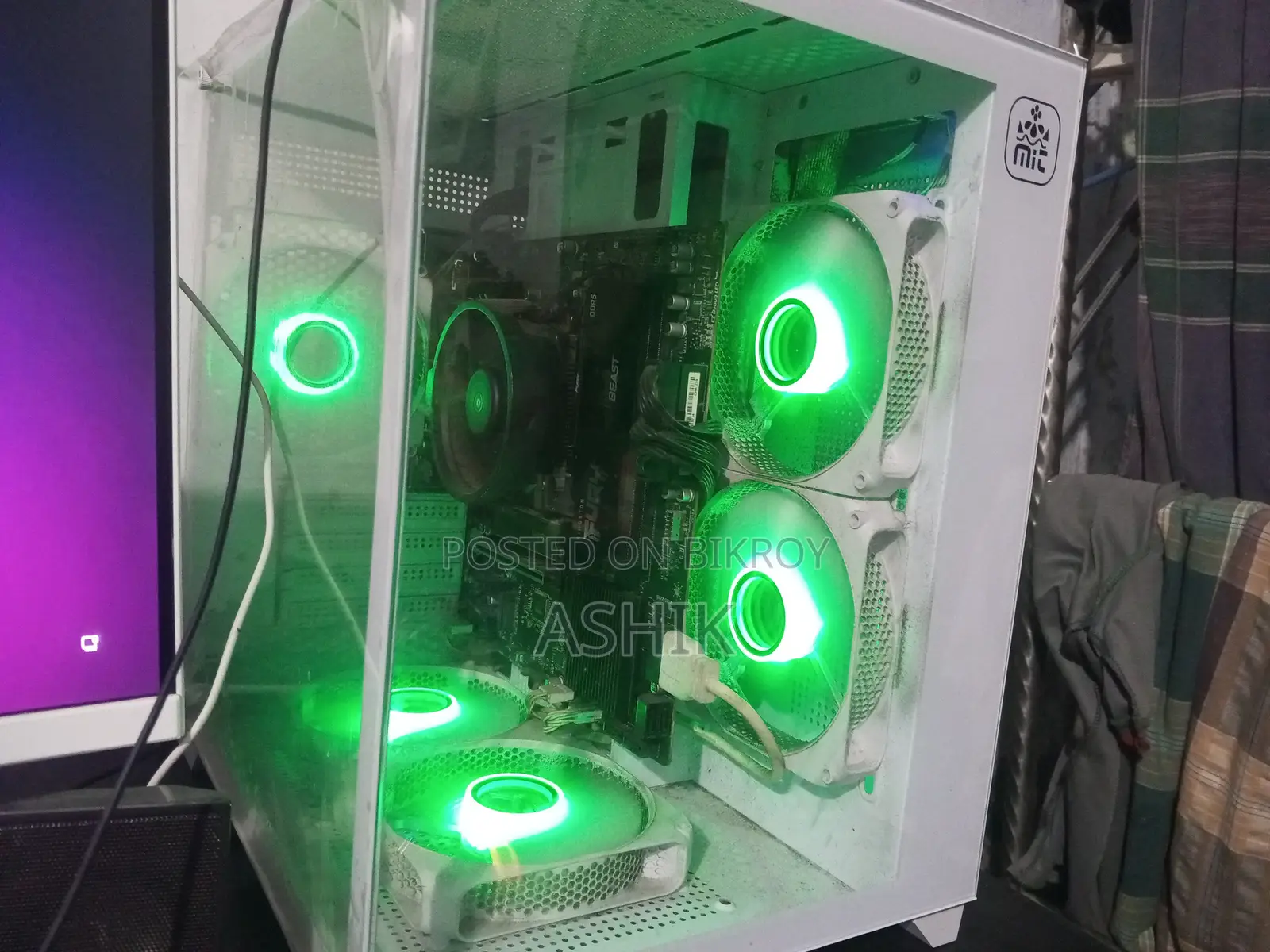 Desktop Computer 8GB AMD SSD 512GB