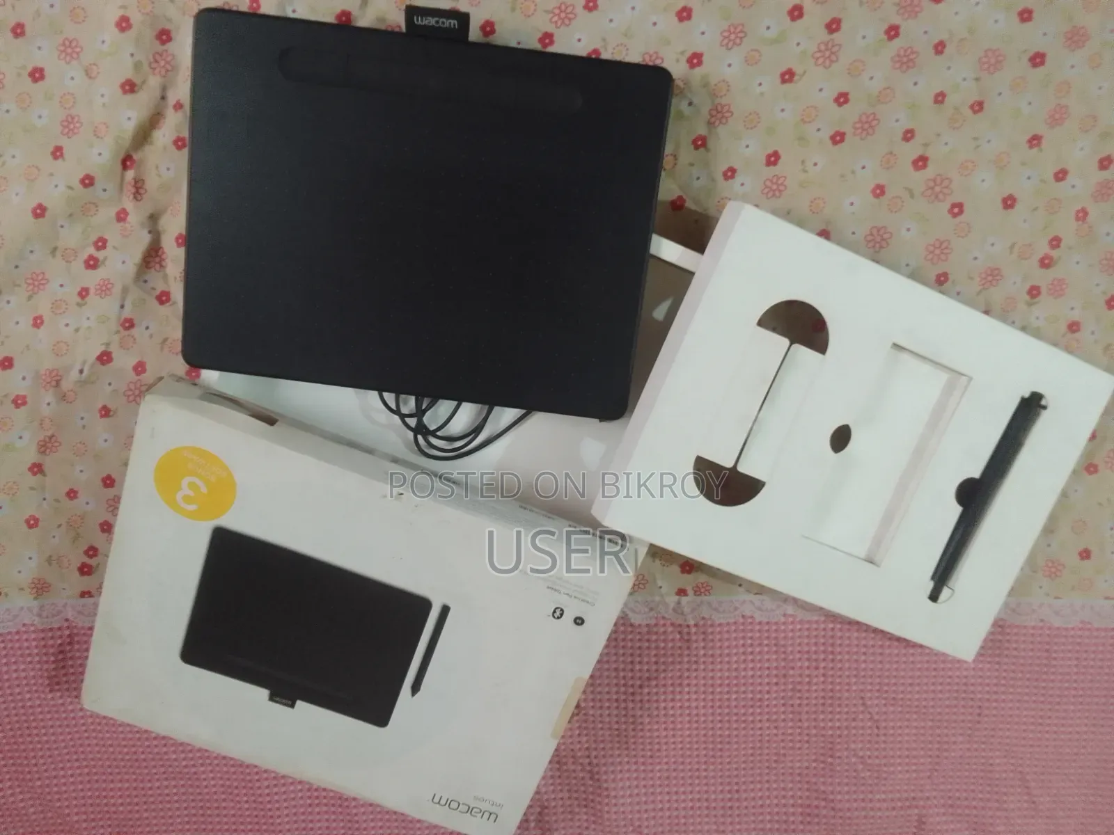 Original Wacom Intuos Graphics Drawing Tablet | Bluetooth | 4K Pen