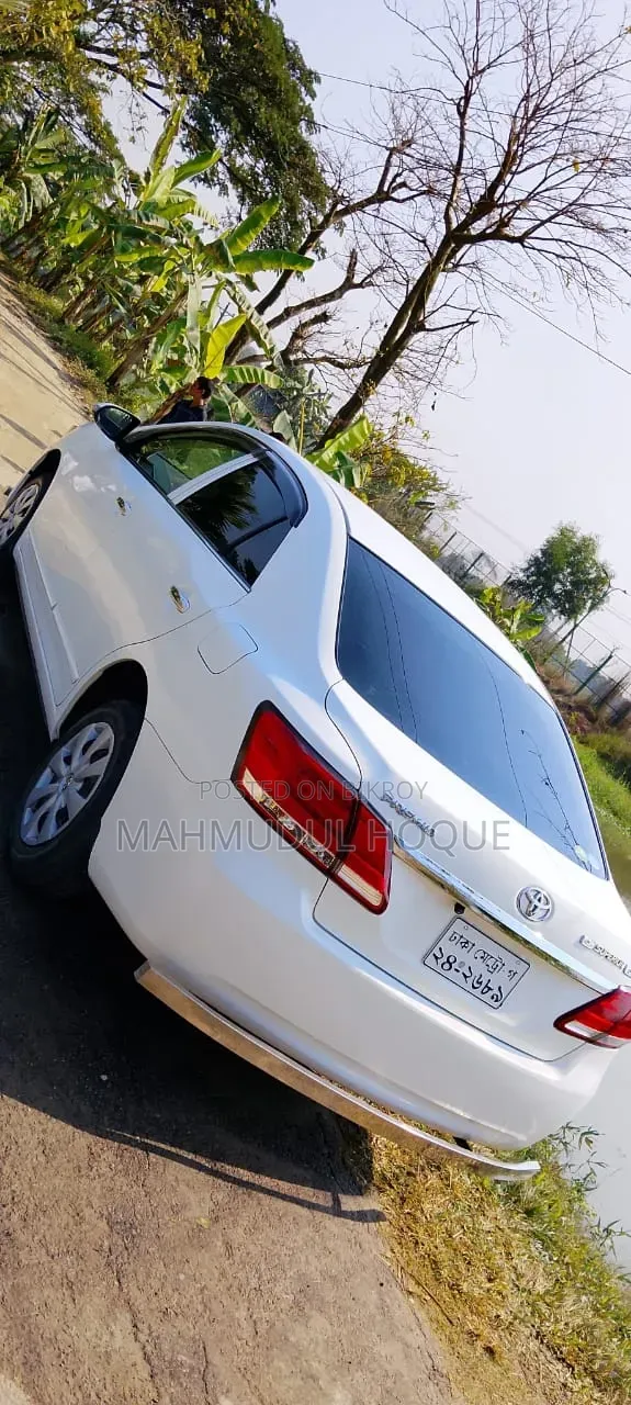New Toyota Premio 2019 White