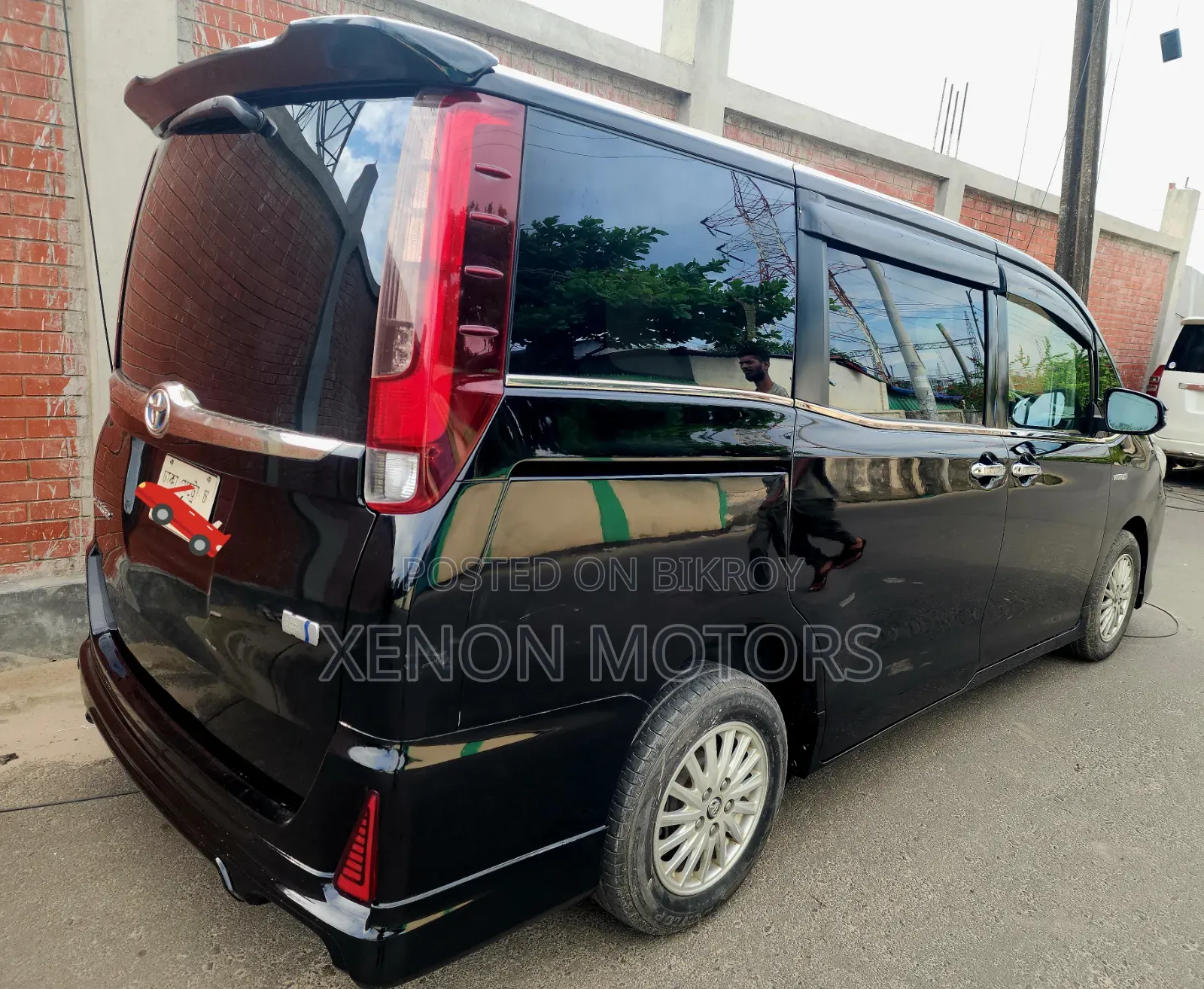 Toyota Esquire 2.0 FWD (7 seater) 2014 Black