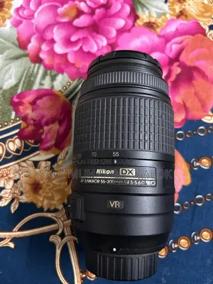 Nikon Zoom Lens