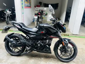 Bajaj Pulsar N160 2024 Black