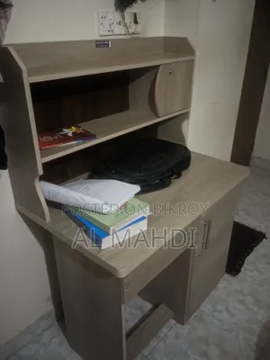 Used Desk Sell! Specially Designed for Students.