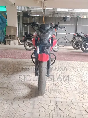 Hero Thriller 160R 2021 Red