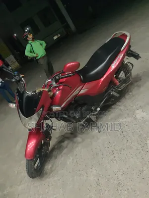 Hero Achiever 2019 Red