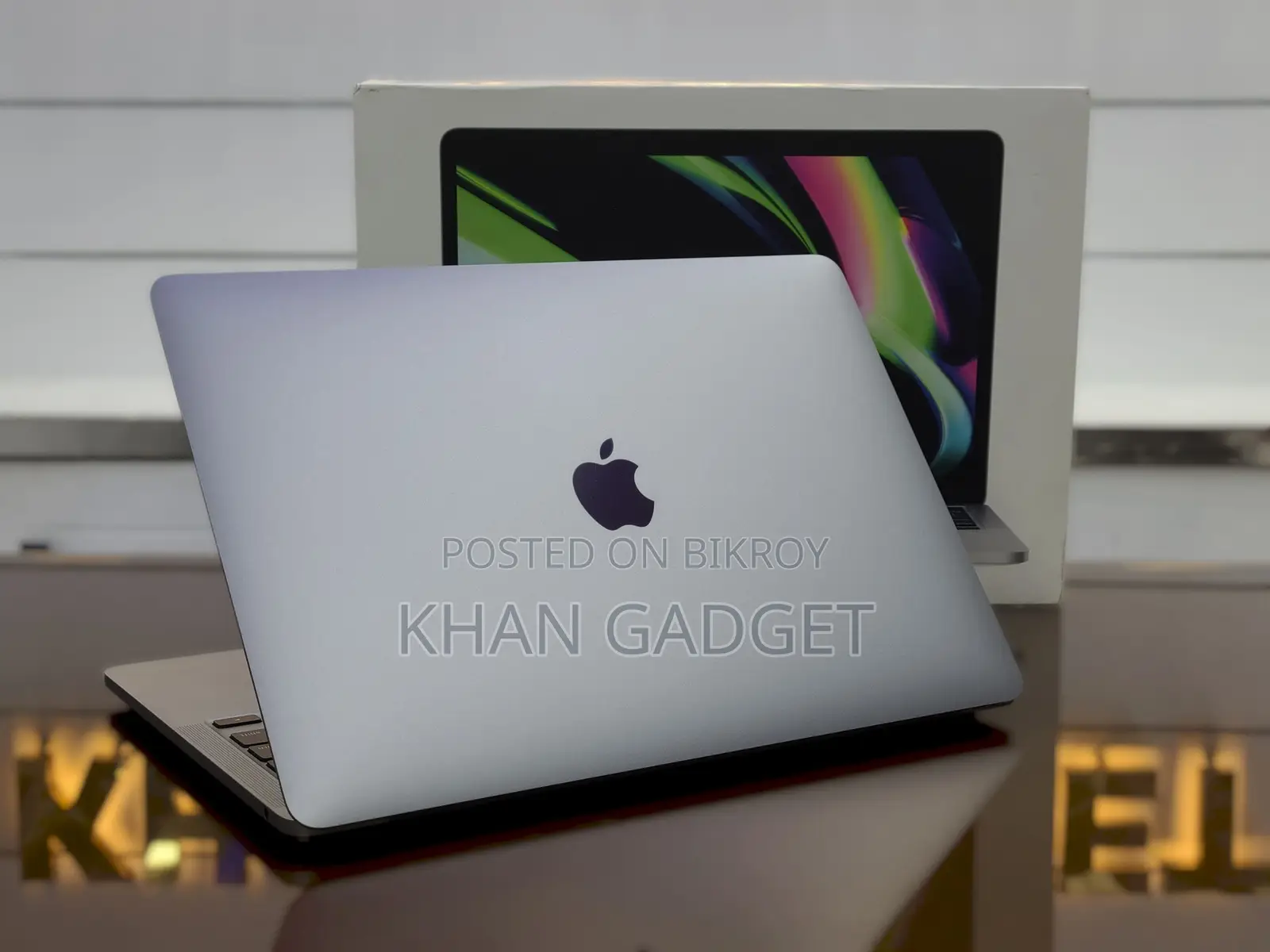 Laptop Apple MacBook Pro 2020 8GB Intel Core i5 SSD 512GB