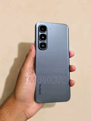 ইনফিনিক্স হট ৬০ প্রো+ ২৫৬ জিবি কালো