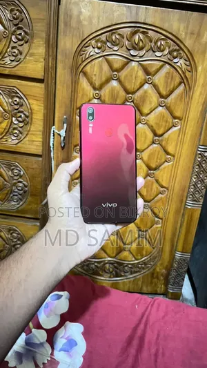 New Vivo Y11 32 GB Red