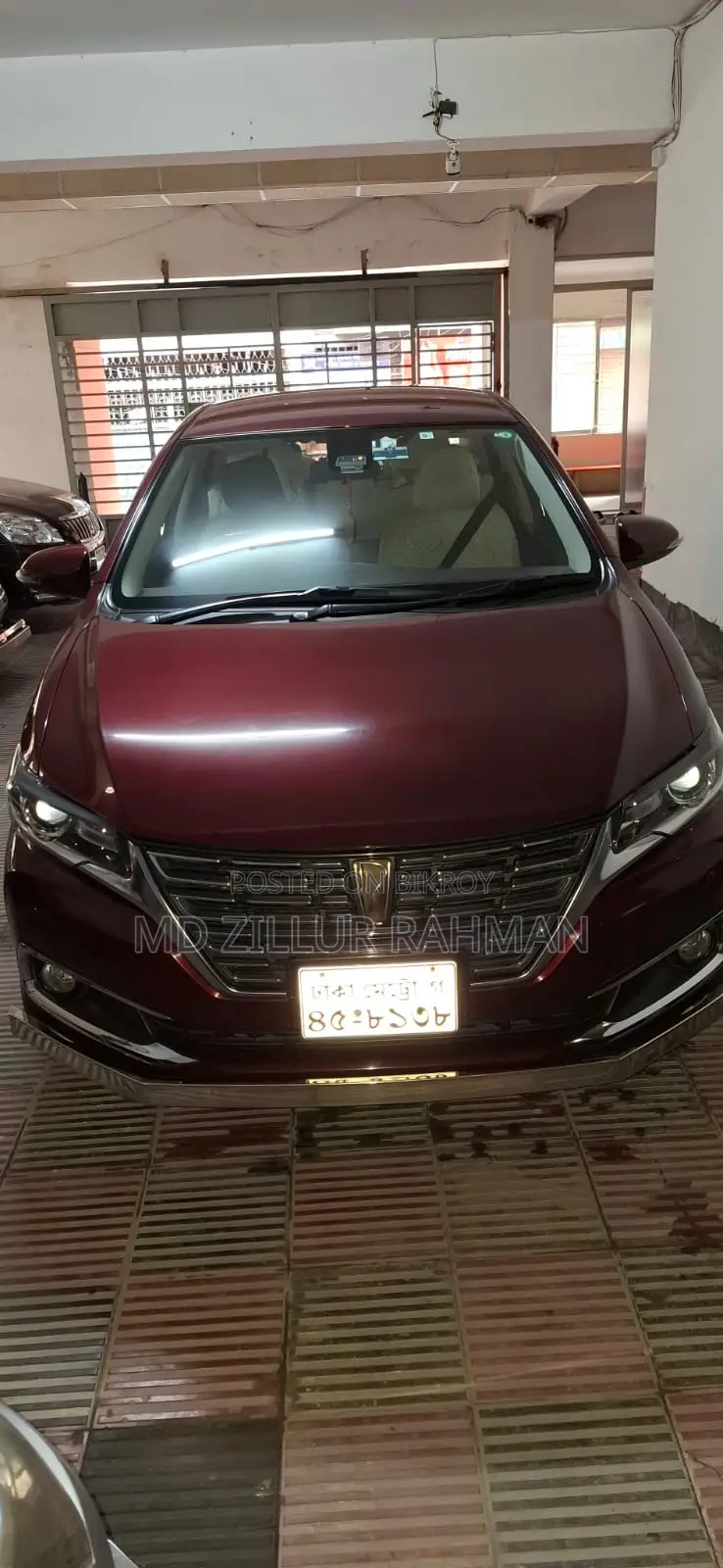 Toyota Premio 2017 Maroon
