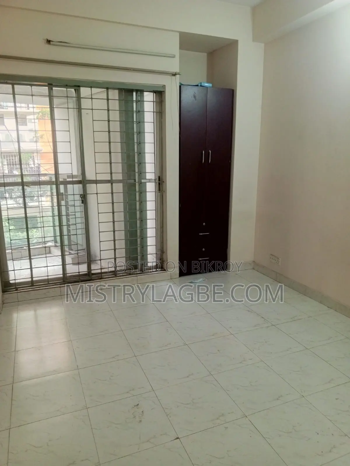3bdrm Apartment in Basundhara for rent