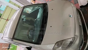 টয়োটা পাসো ২০০৪ গোল্ড
