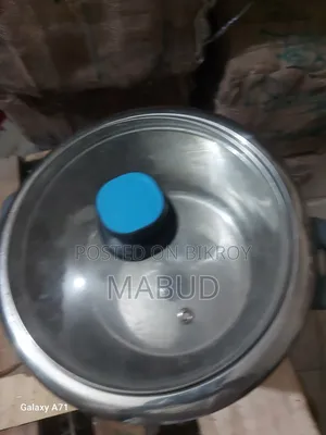 1.8 Liter Cooker with a Steel Pot