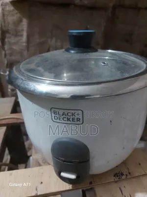 1.8 Liter Cooker with a Steel Pot