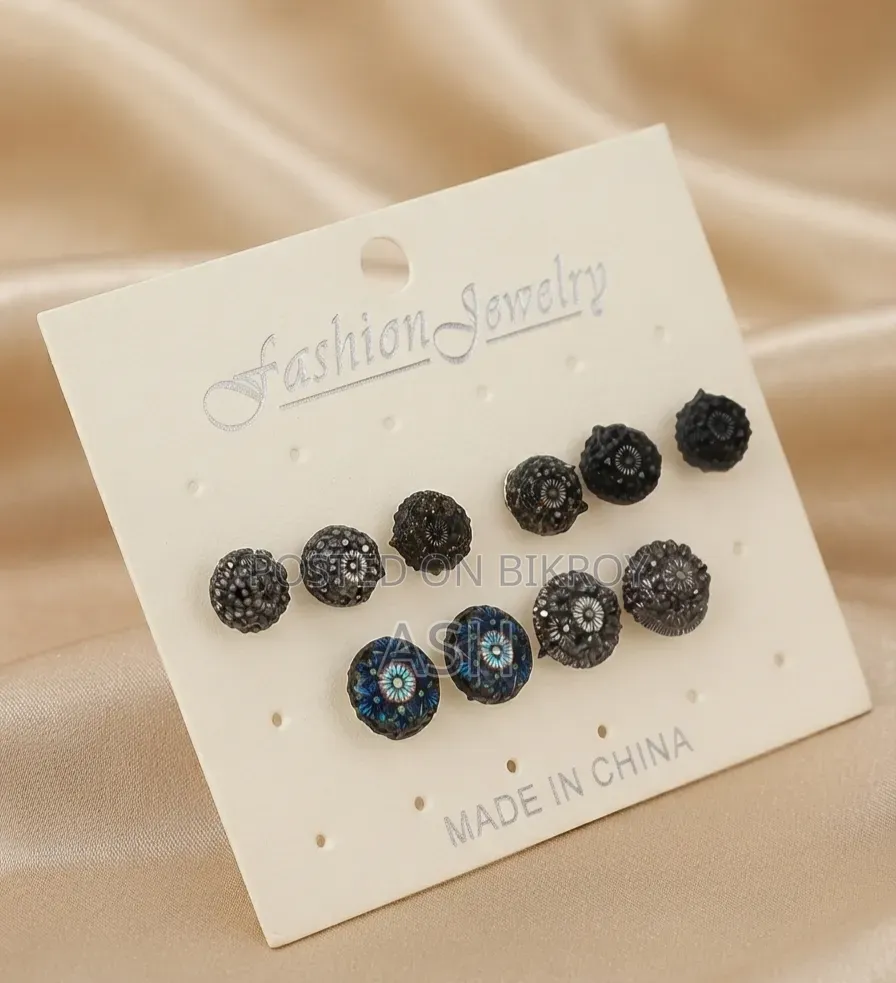 5 Pairs Vintage Patterned Stud Earrings Set for Women