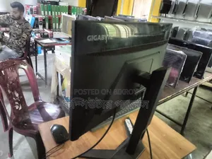 24Gigabyte 165HzMonitor G24f2