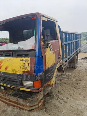 Tata 407 14 Feet Closed Body
