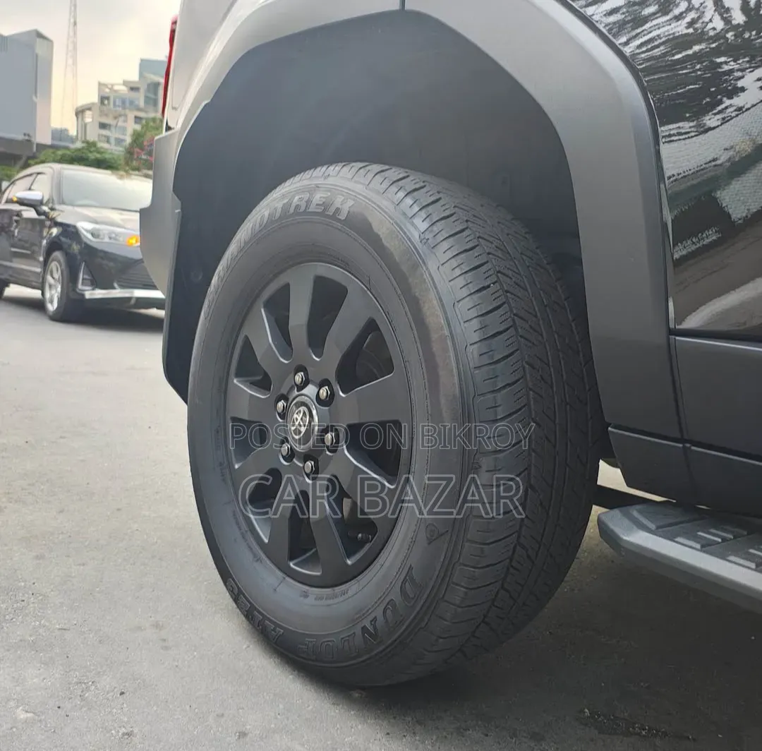 New Toyota Land Cruiser LC250 2024 Black