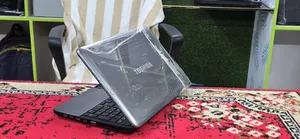 Laptop Toshiba Satellite C855 4GB Intel Core i5 HDD 500GB