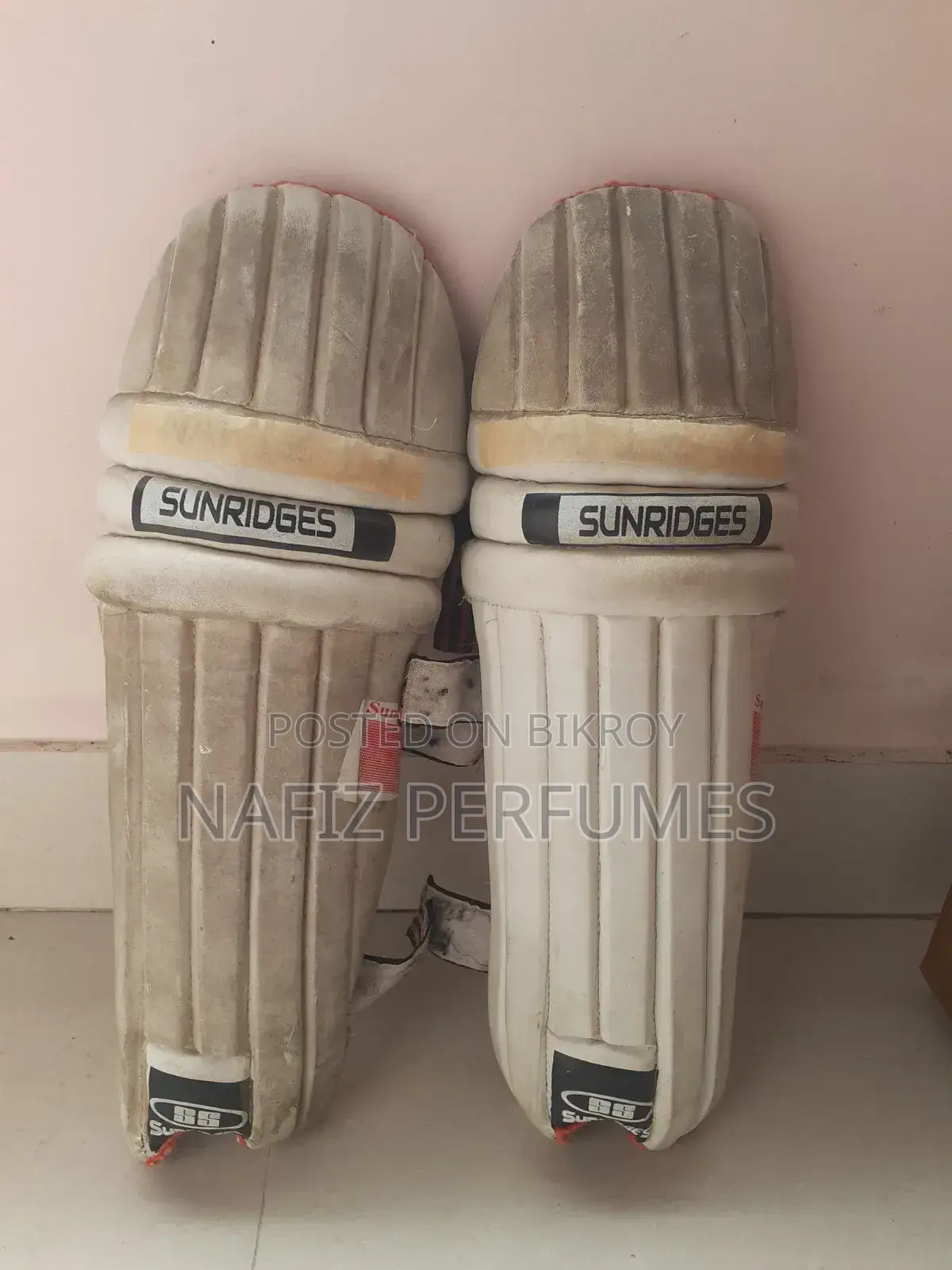 SS Sunridges Junior Cricket Batting Pads (১০-১৪ বছর বয়সীদের জন্য)