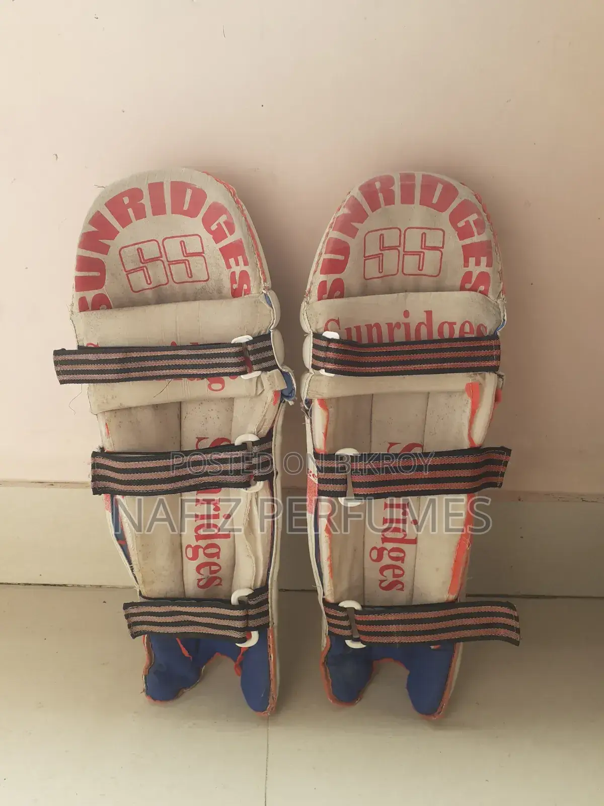 SS Sunridges Junior Cricket Batting Pads (১০-১৪ বছর বয়সীদের জন্য)
