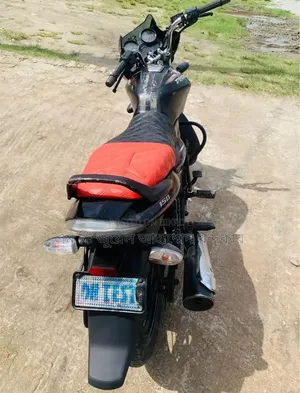 Bajaj Discover 150 2015 Black