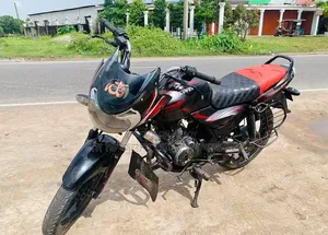 Bajaj Discover 150 2015 Black