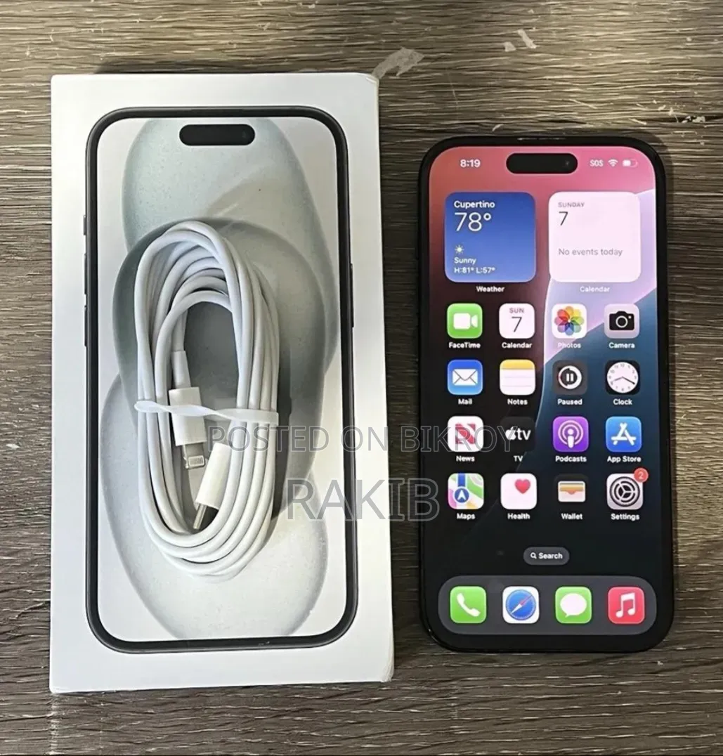 New Apple iPhone 15 128 GB Black