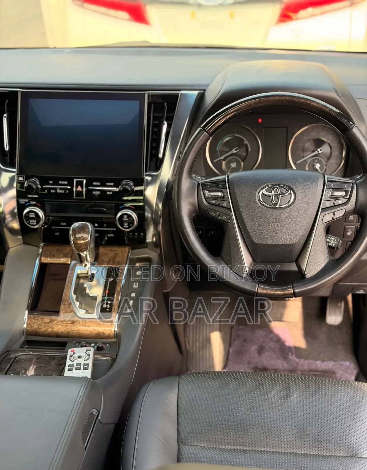 Toyota Alphard 2.5 Hybrid AWD 2021 Black