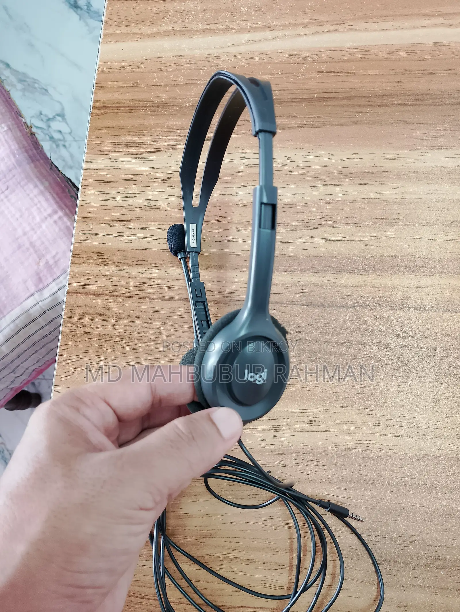 Logitech H111 Single Port Headphone #981-000588