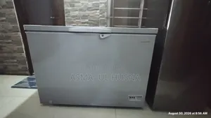 Deep Fridge of Sharp