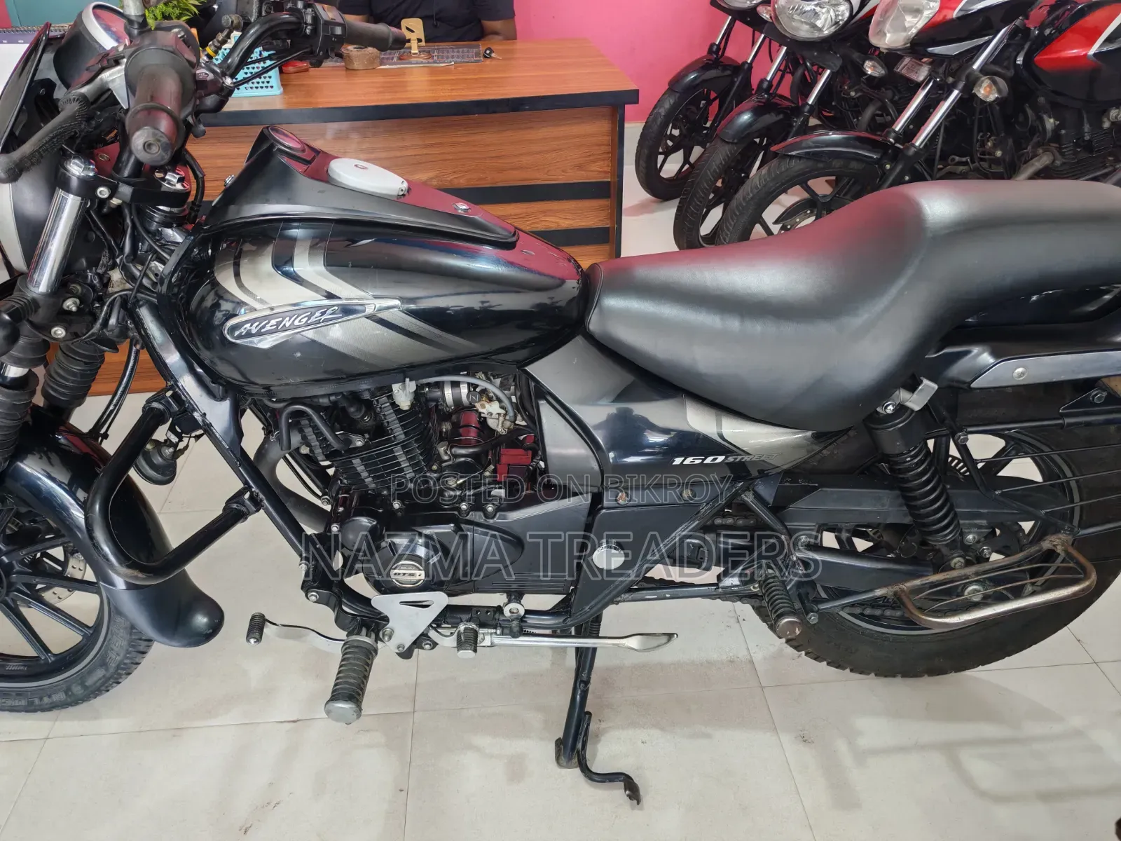 Bajaj Avenger 160 Street 2023 Black