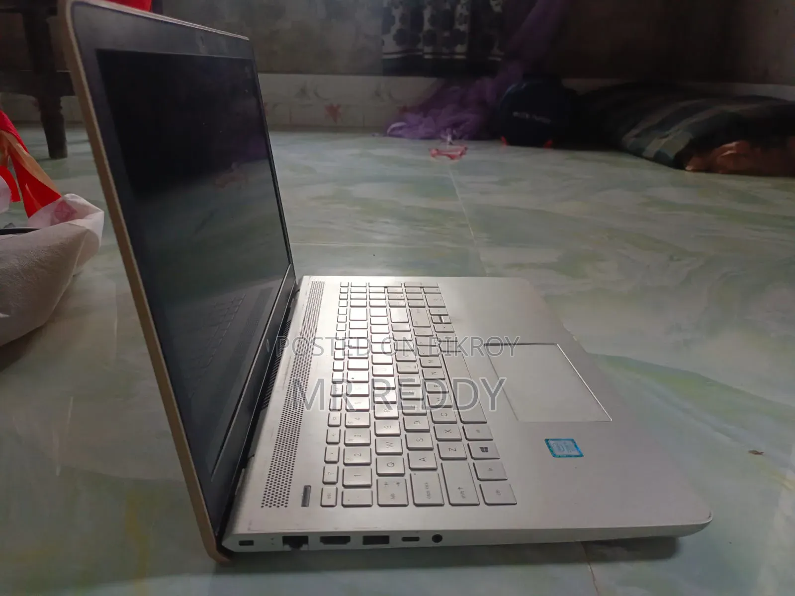 Laptop HP 15-da3007nia 8GB Intel Core i5 SSD 256GB