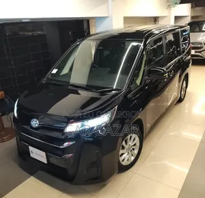 Toyota Noah 2022 Black