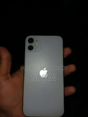 অ্যাপল আইফোন ১১ ৬৪ জিবি নীল