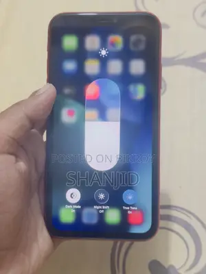 Apple iPhone 11 64 GB Red