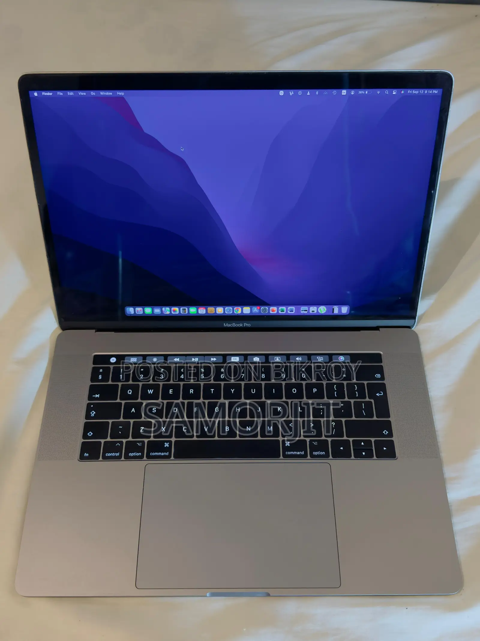 Laptop Apple MacBook Pro 2016 16GB Intel Core i7 HDD+SSD 512GB