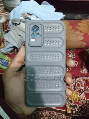Vivo V21e 128 GB Blue