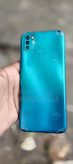 Infinix Smart 6 Plus (India) 64 GB Blue