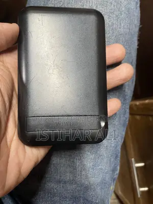 10,000 maH Output-22.5 Wireless Power Bank