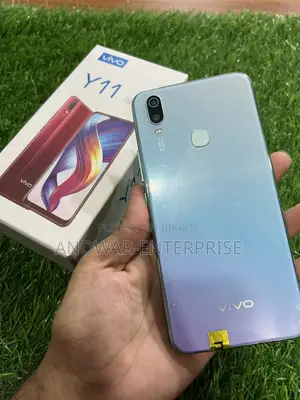 Vivo Y11 32 GB Silver