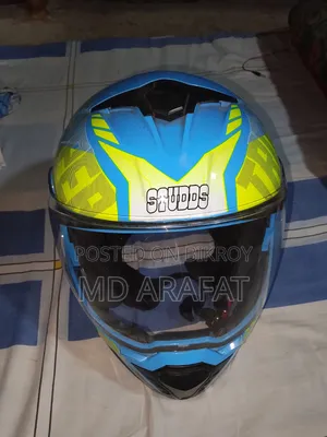Baike Helmed STUDDS